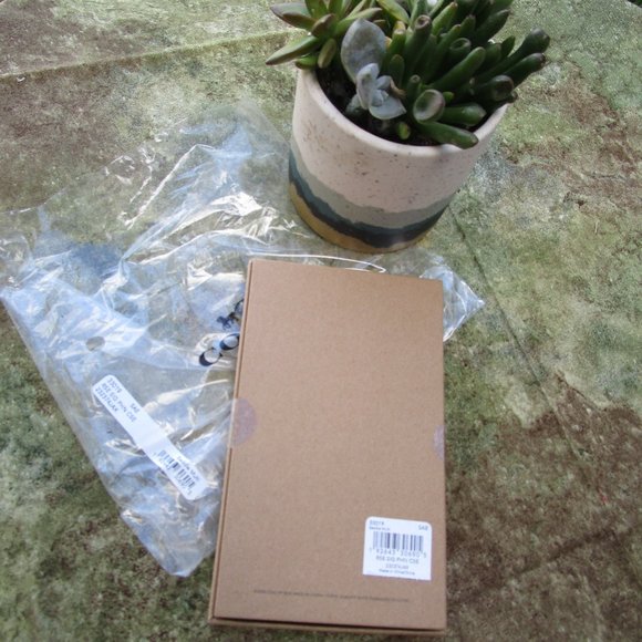 Iphone X Coach Case In Signature Rose Canvas - Picture 6 of 6